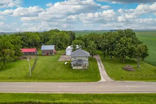 884 E 1200N Rd, Melvin, IL 60952 - Photo 29