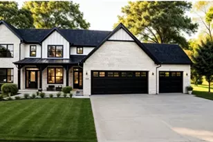 1903 Maple Ave, Downers Grove, IL 60515 - Photo 1