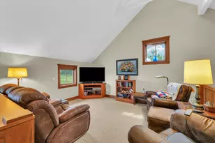 647 County Farm Rd, Monticello, IL 61856 - Photo 37