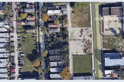 1825 S Komensky Avenue, Chicago, IL 60623 - Photo 1