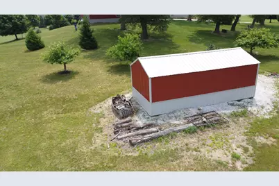 1897 N 2500 East Road, Watseka, IL 60970 - Photo 17