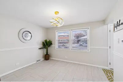 16010 Dobson Avenue, South Holland, IL 60473 - Photo 9