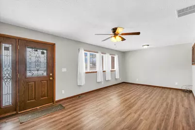 103 S Walnut Street, Arrowsmith, IL 61722 - Photo 9