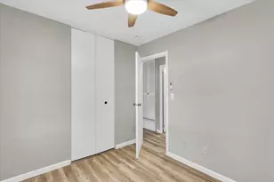 2808 Carrelton Dr, Champaign, IL 61821 - Photo 15