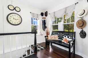 4S365 Meadow Rd, Naperville, IL 60563 - Photo 5