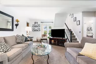 4S365 Meadow Rd, Naperville, IL 60563 - Photo 9