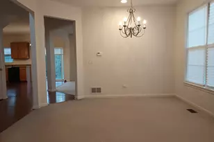 777 W Mystic Ln, Romeoville, IL 60446 - Photo 7