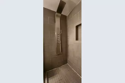 1645 W Ogden Avenue #417, Chicago, IL 60612 - Photo 11