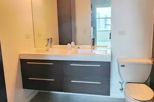 1645 W Ogden Ave, Chicago, IL 60612 - Photo 11