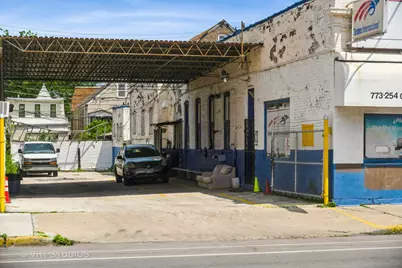 2139 S California Avenue, Chicago, IL 60608 - Photo 9