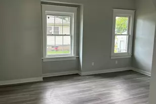 904 Johnson St, Streator, IL 61364 - Photo 7