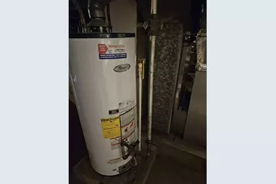 [Address not provided], Chicago, IL 60651 - Photo 11