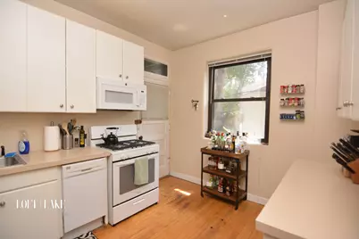 1611 W Grace Street #1, Chicago, IL 60613 - Photo 5