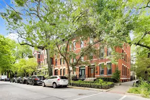 2254 N Fremont St, Chicago, IL 60614 - Photo 1