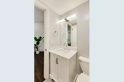 2254 N Fremont Street, Chicago, IL 60614 - Photo 17