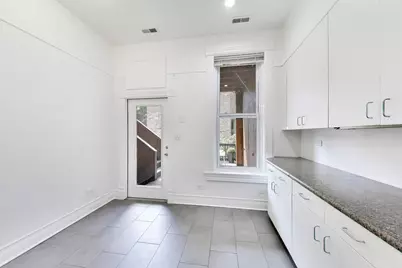 2254 N Fremont Street, Chicago, IL 60614 - Photo 21