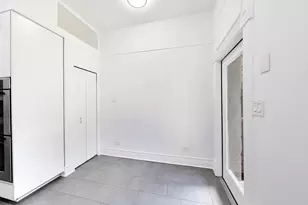 2254 N Fremont St, Chicago, IL 60614 - Photo 23