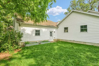 320 E Locust Street, Watseka, IL 60970 - Photo 87