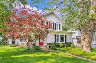 320 E Locust St, Watseka, IL 60970 - Photo 81