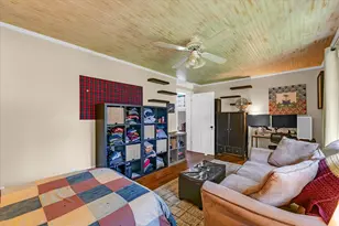 320 E Locust St, Watseka, IL 60970 - Photo 31