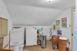 320 E Locust St, Watseka, IL 60970 - Photo 77