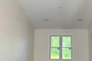 18644 Aberdeen St, Homewood, IL 60430 - Photo 5