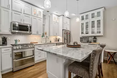 2017 W Evergreen Avenue #102, Chicago, IL 60622 - Photo 7