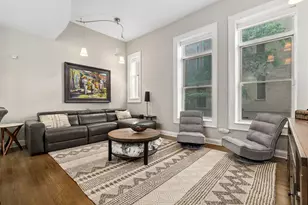 2017 W Evergreen Ave, Chicago, IL 60622 - Photo 3