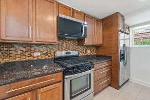 7733 N Marshfield Ave, Chicago, IL 60626 - Photo 23