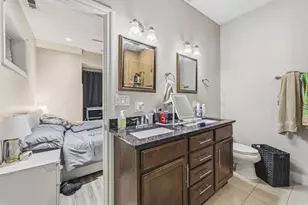 7733 N Marshfield Ave, Chicago, IL 60626 - Photo 11