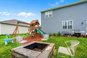 6904 Spruce Ct, Wonder Lake, IL 60097 - Photo 25