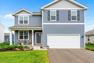 6904 Spruce Ct, Wonder Lake, IL 60097 - Photo 1