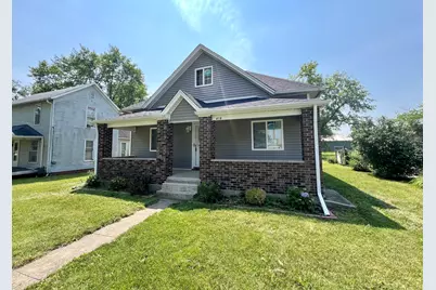418 S Main Street, Rankin, IL 60960 - Photo 1