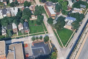 7002 S Rhodes Ave, Chicago, IL 60637 - Photo 1