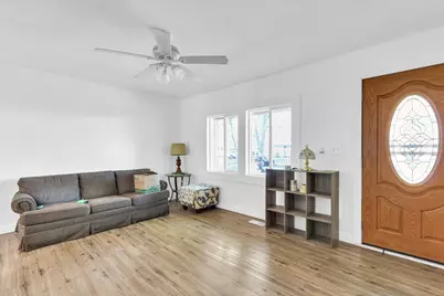 104 Dodson Drive S, Urbana, IL 61802 - Photo 5