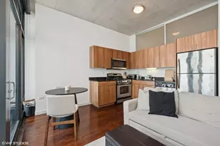 235 W Van Buren St, Chicago, IL 60607 - Photo 5