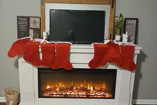 310 New Salem St, Park Forest, IL 60466 - Photo 3