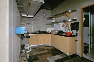 6047 W Addison St, Chicago, IL 60634 - Photo 15