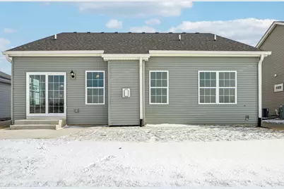 347 N Aspen Drive, Cortland, IL 60112 - Photo 43