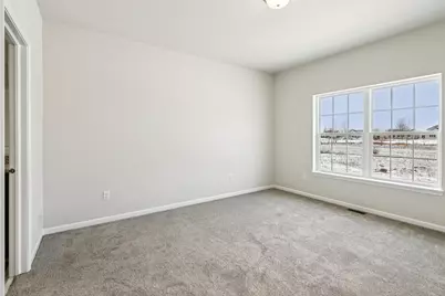 347 N Aspen Drive, Cortland, IL 60112 - Photo 25