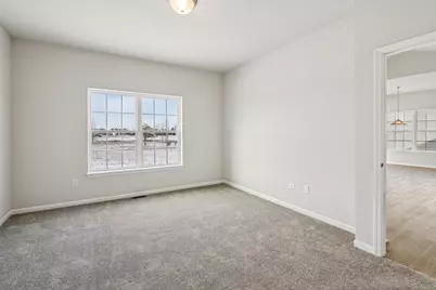 347 N Aspen Drive, Cortland, IL 60112 - Photo 33