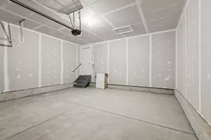 803 Station Blvd, Elburn, IL 60119 - Photo 35