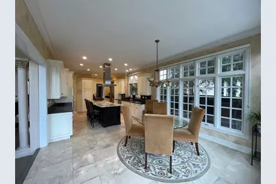 [Address not provided], Hinsdale, IL 60521 - Photo 5