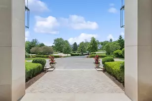 28W660 Perkins Ct, Naperville, IL 60564 - Photo 13