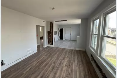 7816 S Jeffery Boulevard, Chicago, IL 60649 - Photo 33