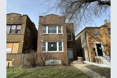 7816 S Jeffery Boulevard, Chicago, IL 60649 - Photo 3