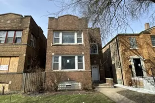 7816 S Jeffery Blvd, Chicago, IL 60649 - Photo 3