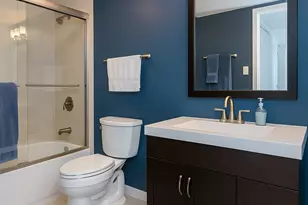 465 W Dominion Dr, Wood Dale, IL 60191 - Photo 15