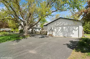 429 Grand Ave, Lake Zurich, IL 60047 - Photo 19