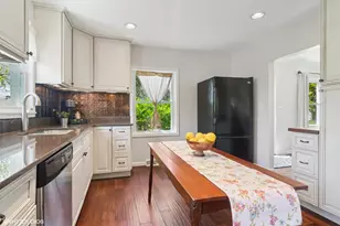 429 Grand Ave, Lake Zurich, IL 60047 - Photo 5